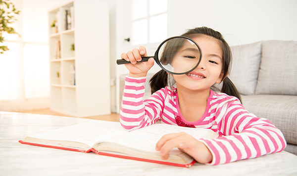 7 Cara Menjaga Kesehatan Mata Anak di Era Digital 7 Cara Menjaga Kesehatan Mata Anak di Era Digital