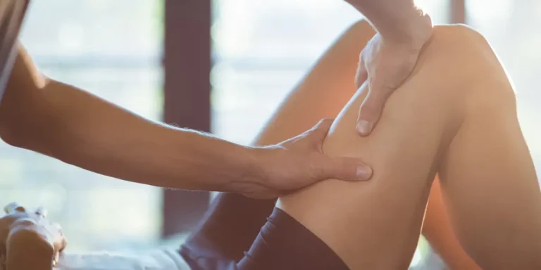10 Tips Pijat Sendiri untuk Mengurangi Nyeri di Paha