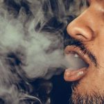 10 Cara Menjaga Lidah Tetap Sehat Buat Perokok