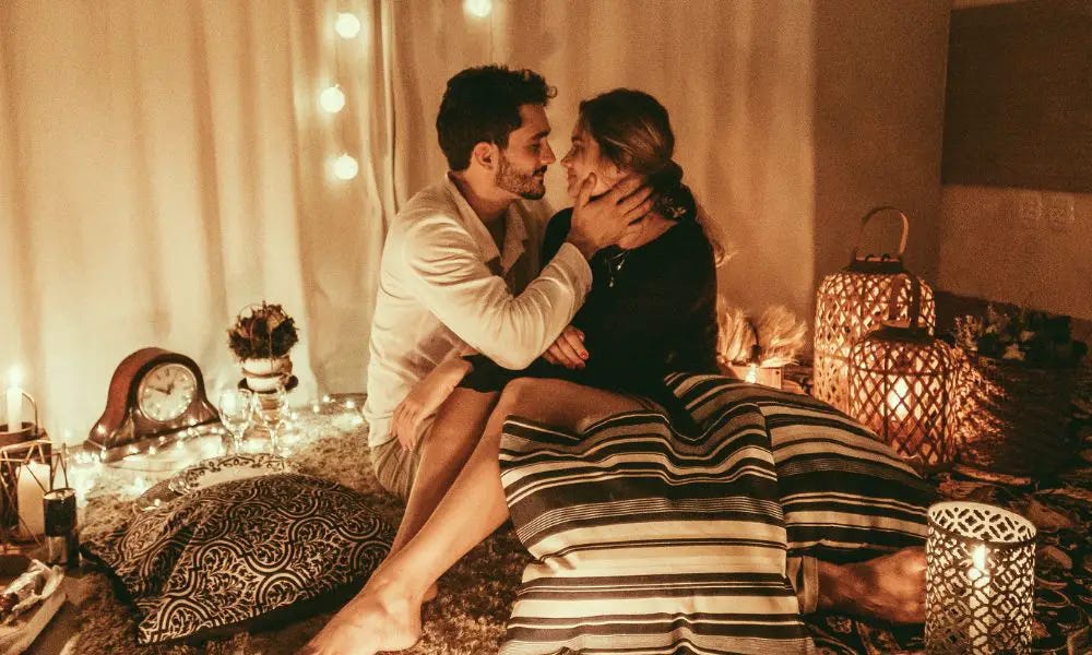 10 Cara Menjaga Hubungan Seksual Tetap Romantis