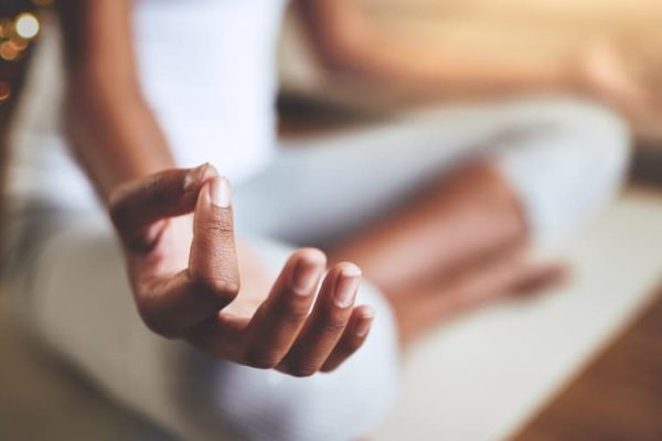 7 Teknik Mindfulness yang Bisa Dilakukan di Rumah